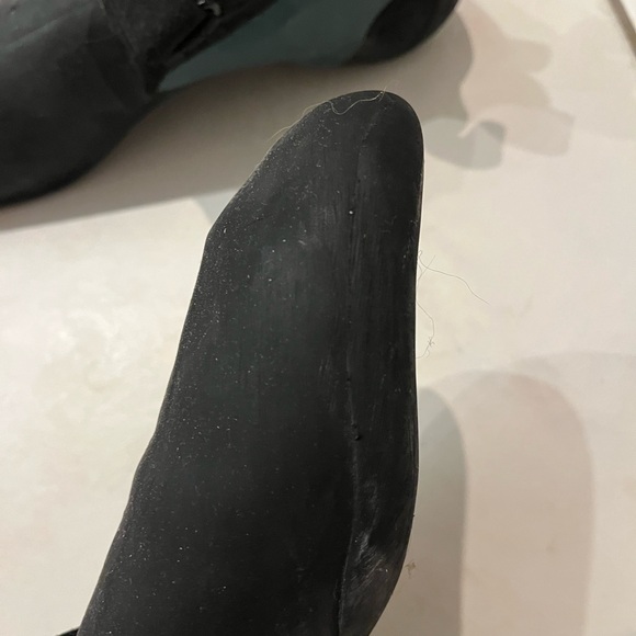 butora Gomi climbing shoes.mens. Not La Sportiva. - Picture 7 of 13